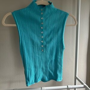 Zara sleeveless ribbed turtleneck with shell buttons